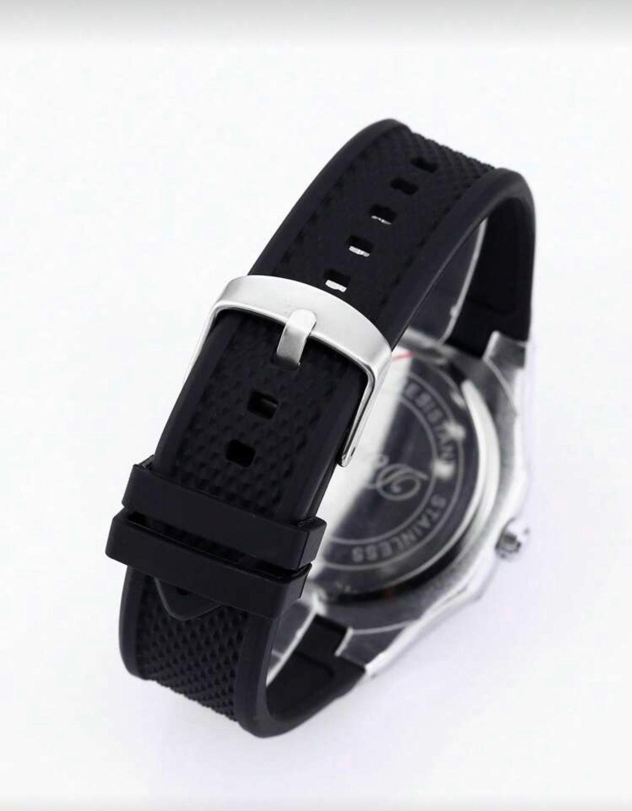 Men’s Silver & Black Modern Quartz Wrist Watch