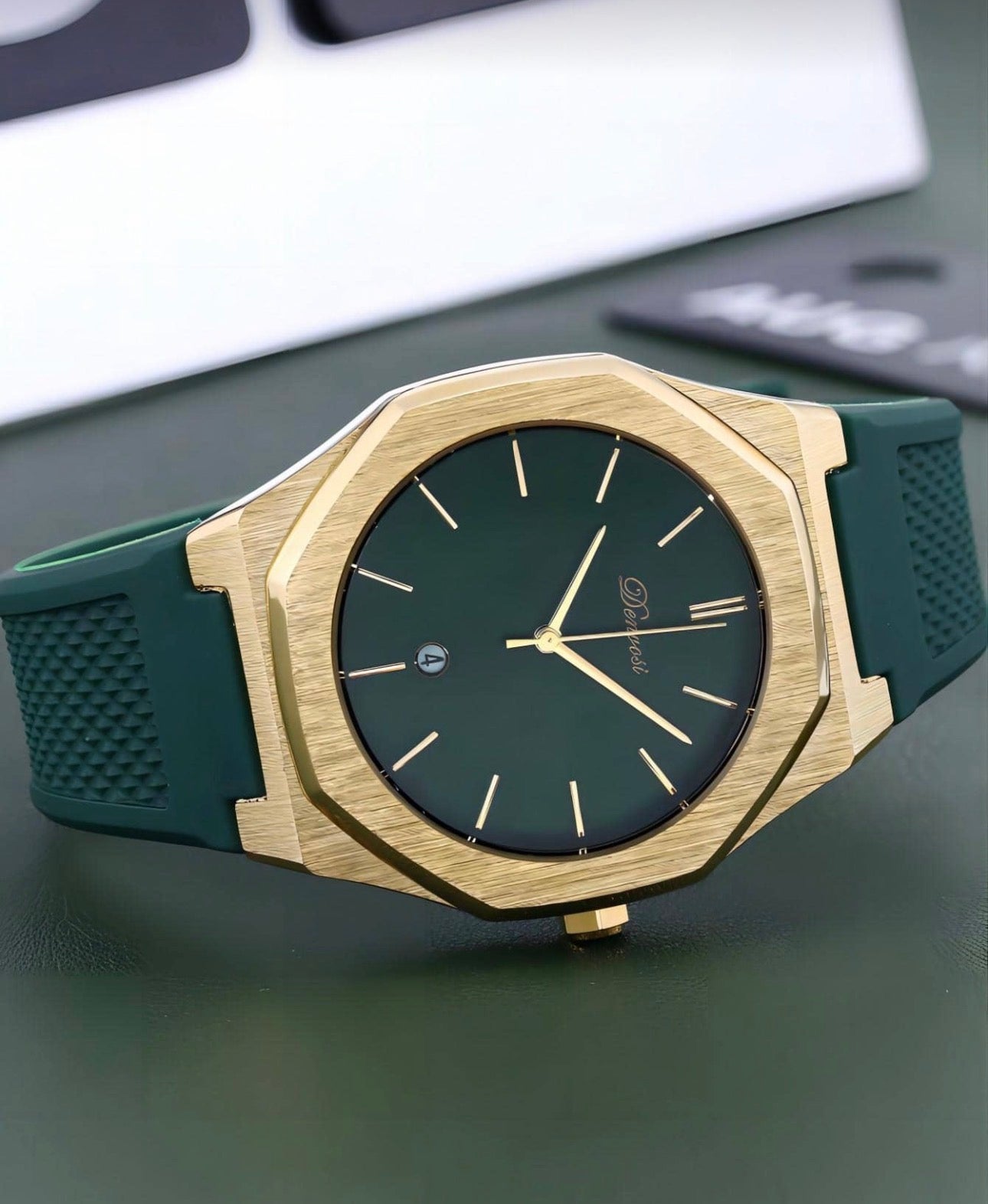 Men’s Green & Gold Luxury Wrist Watch
