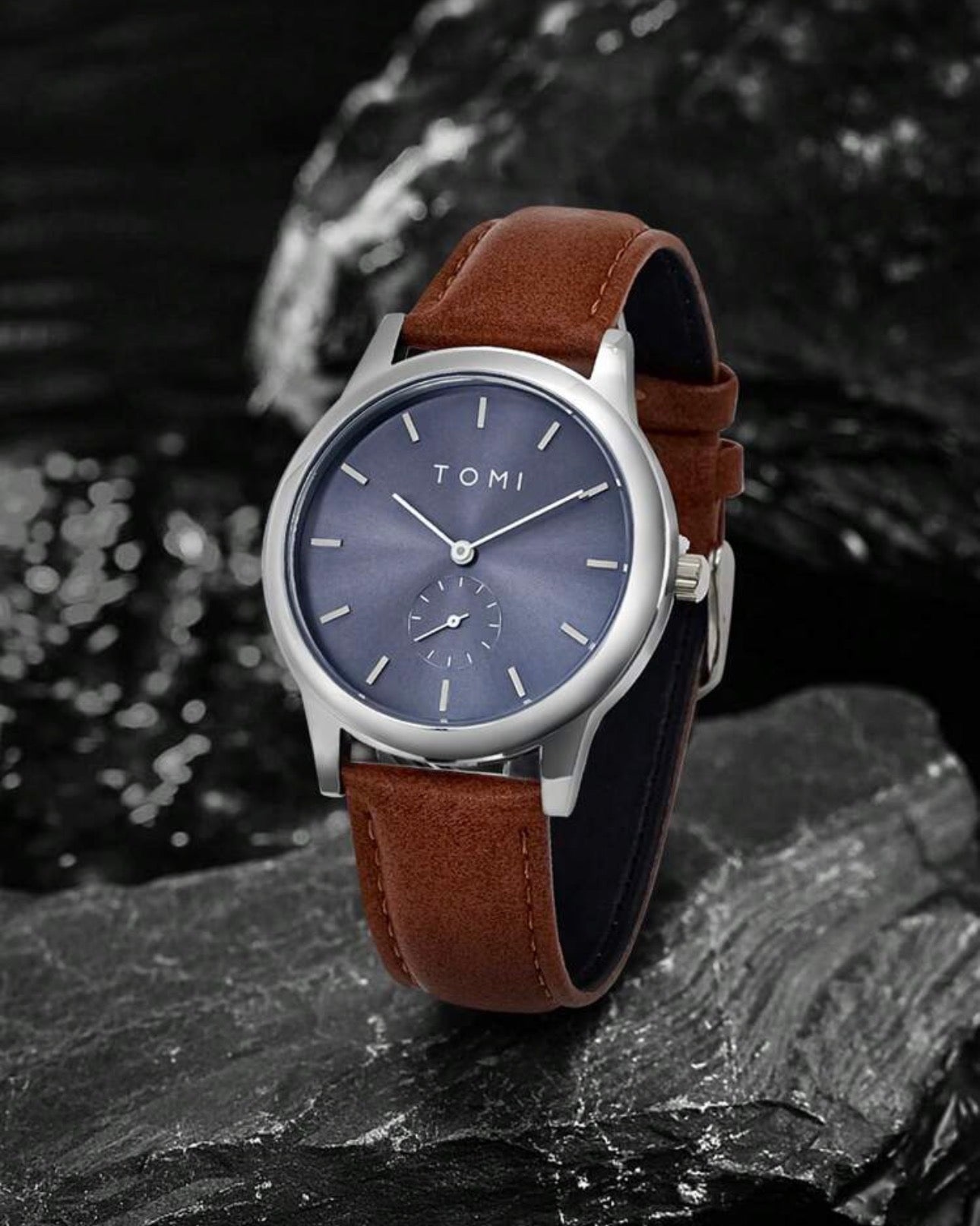 Men’s Tan, Blue & Silver Luxury Wrist Watch