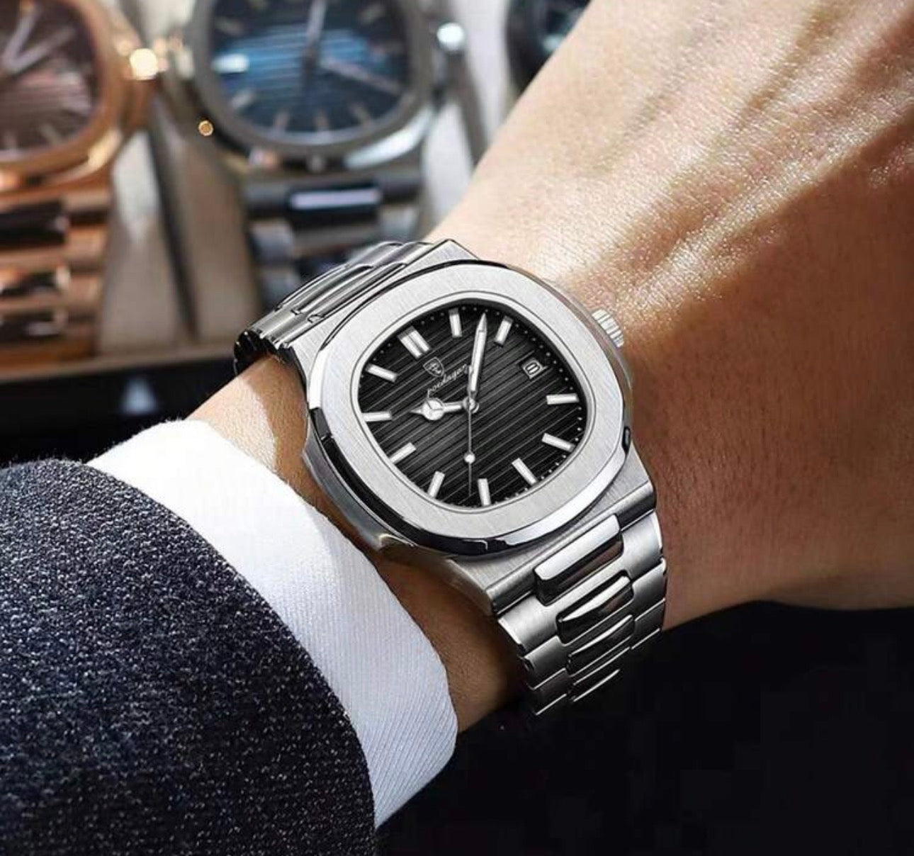 Men’s Black Dial Silver Stainless Steel Luxury Watch