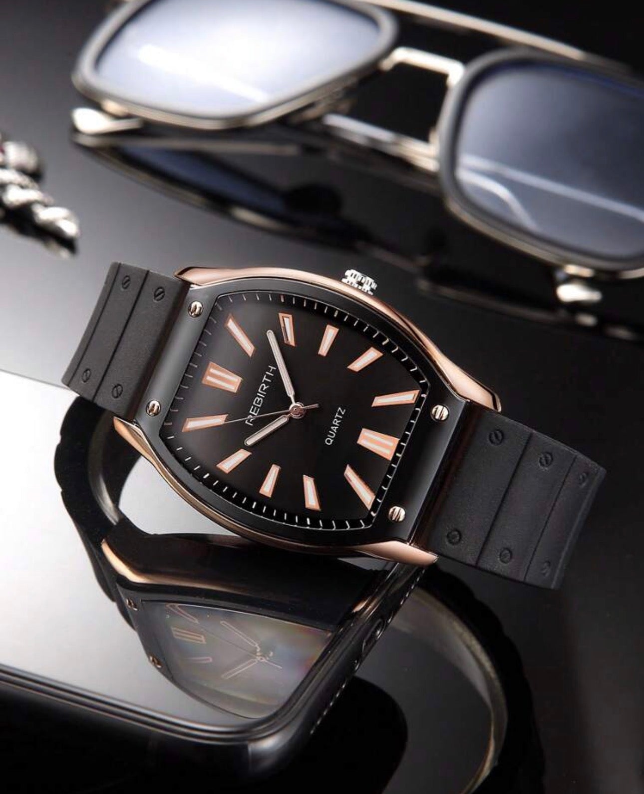 Ladies Gold & Black Luxury Wrist Watch