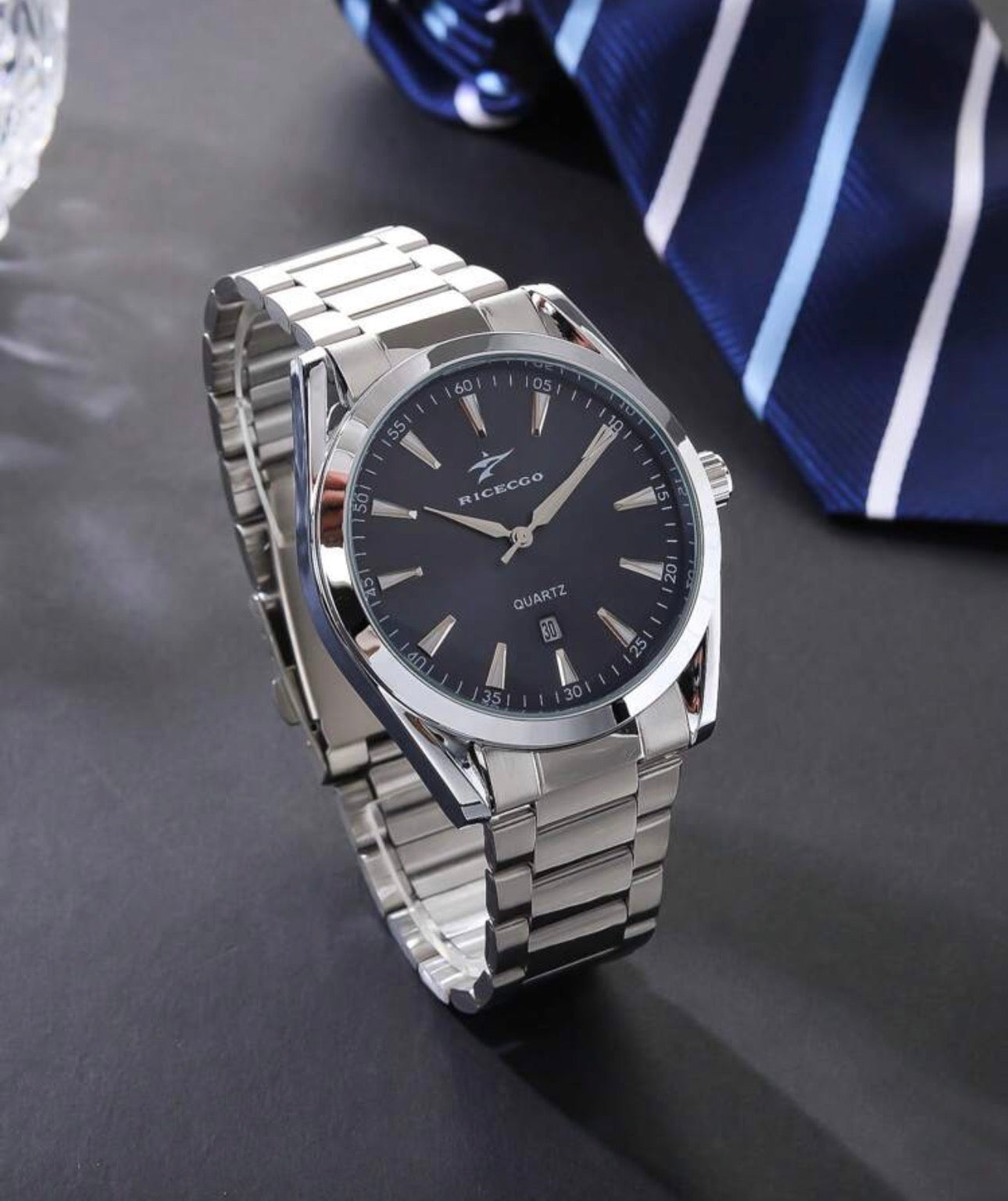 Men’s Pearlescent Blue & Silver Luxury Wrist Watch
