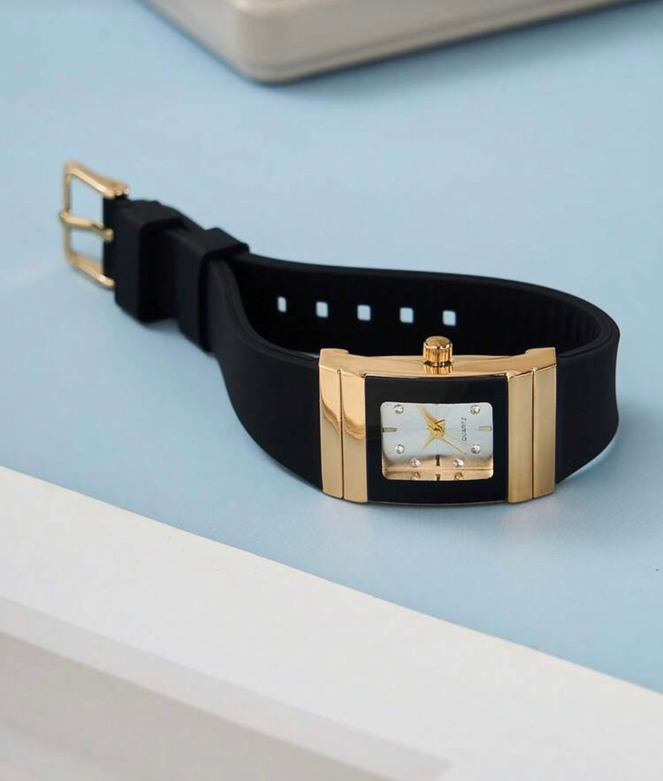 Ladies Black & Gold Luxury Wrist Watch